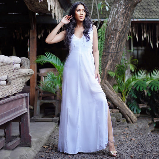 Macie Cottagecore V Neck Boho Wedding Dress - The Bohemian Closet