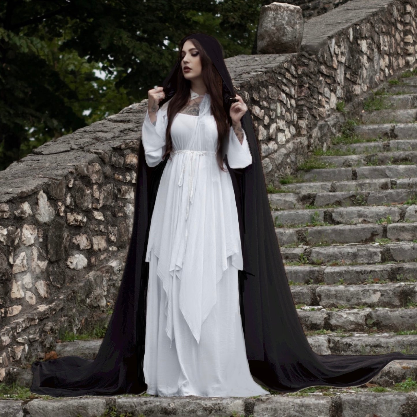 Emberlynn Medieval Renaissance Fantasy Hooded Cloak - The Bohemian Closet